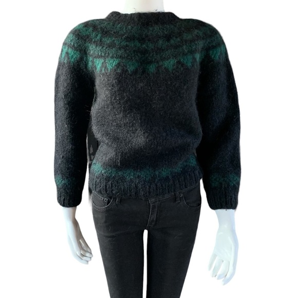 Thick artisan knit Fair Isle sweater - Picture 6 of 8